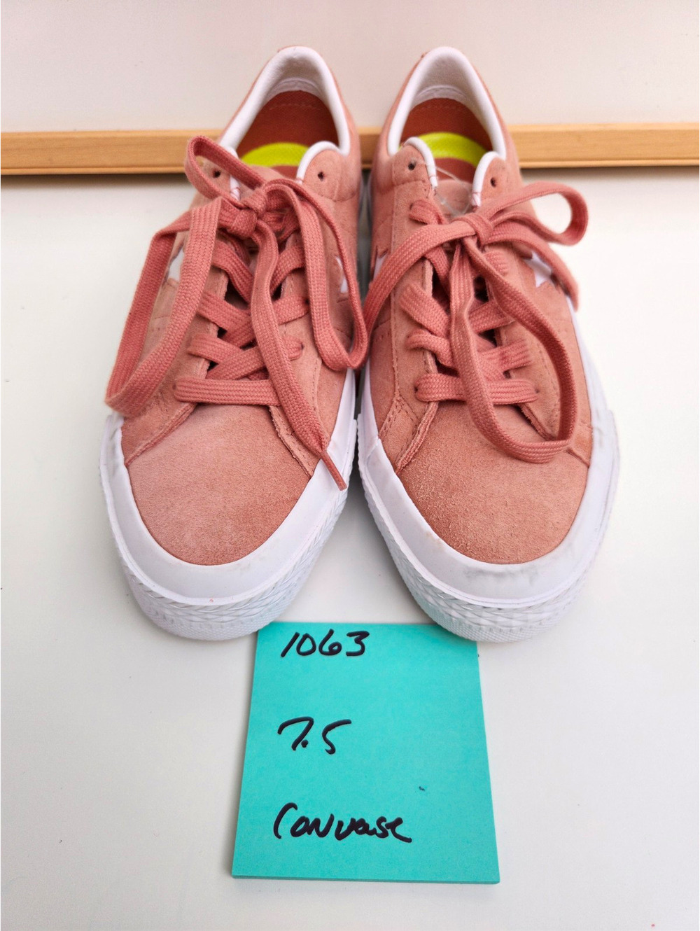 Converse womans suede sneaker